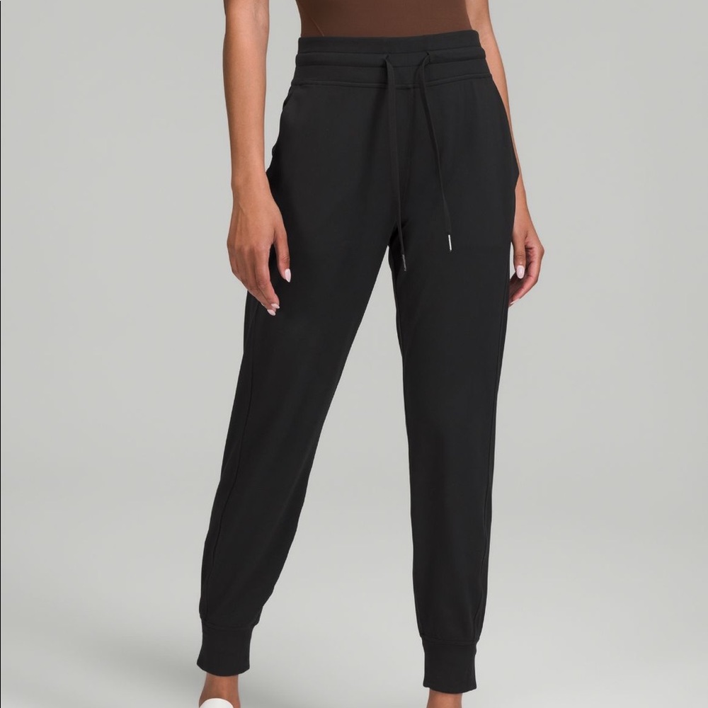 Lululemon Ready to Rulu Joggers
